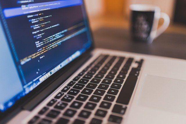 stocksnap coding 924920 640